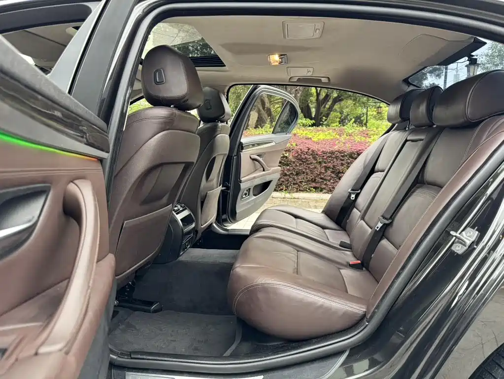 BMW 5 Series 2016