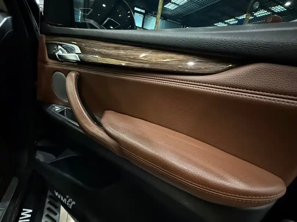 BMW X5 2015 — фото 16