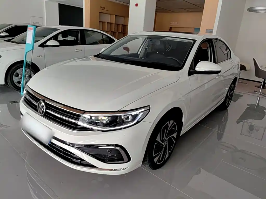 Volkswagen Bora 2024
