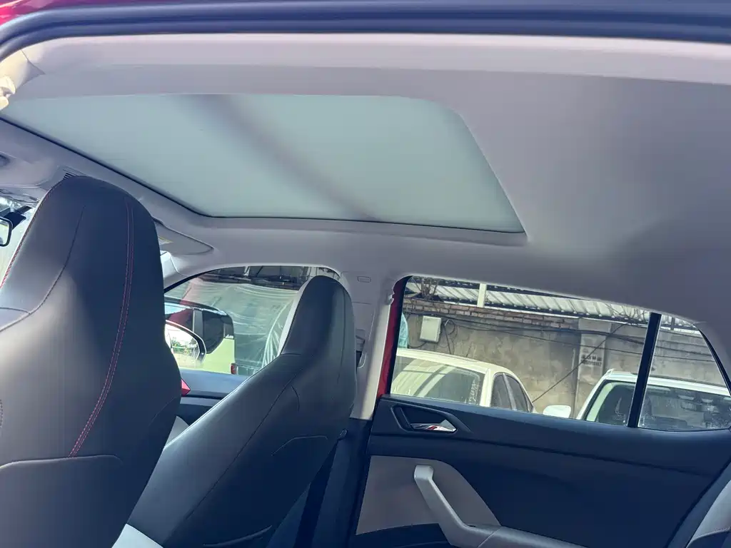 Volkswagen T-Cross 2021