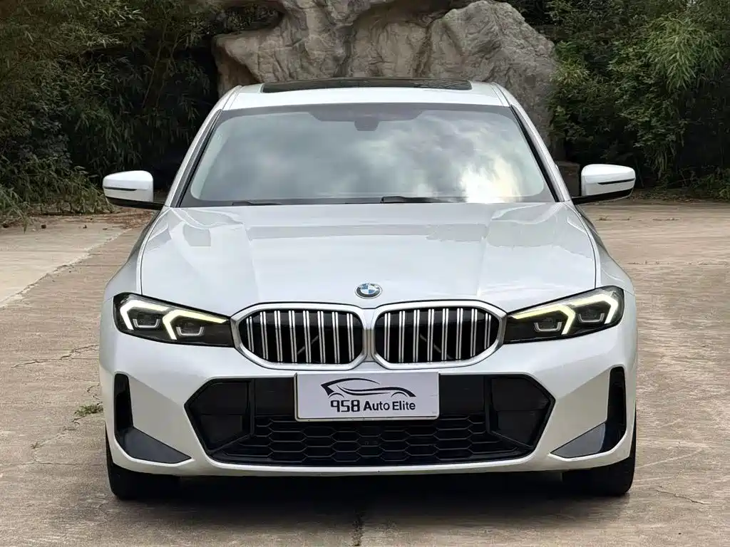 BMW 3 Series 2023