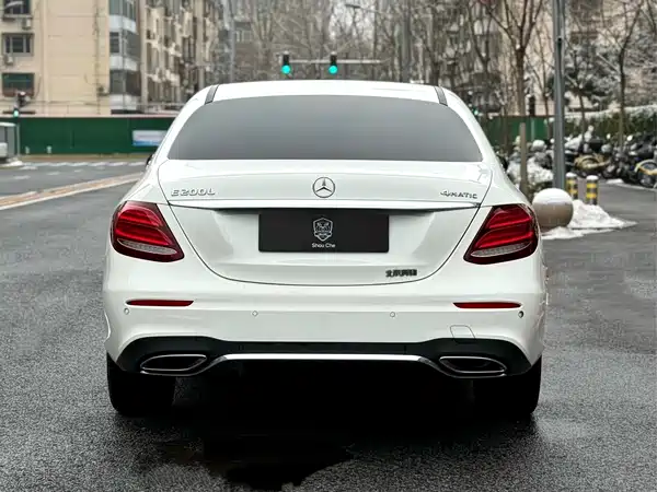 Mercedes-Benz E-Class 2017