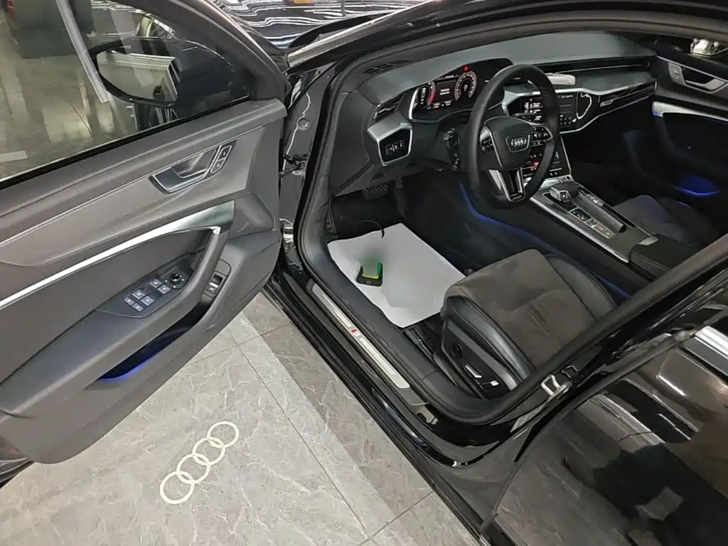 Audi A6L 2024 — фото 16