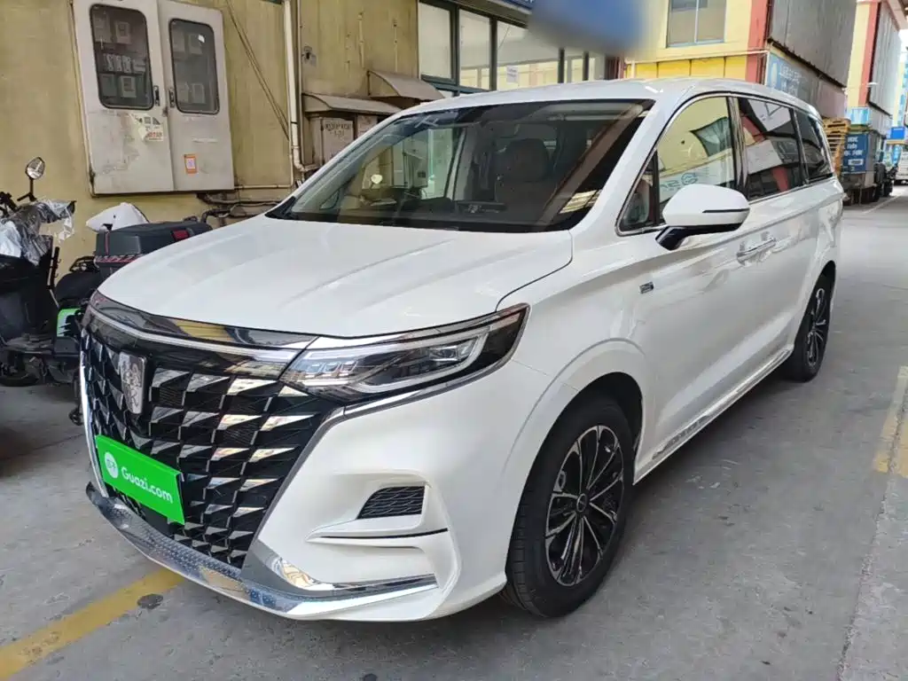 Roewe iMAX8 2024 — фото 1