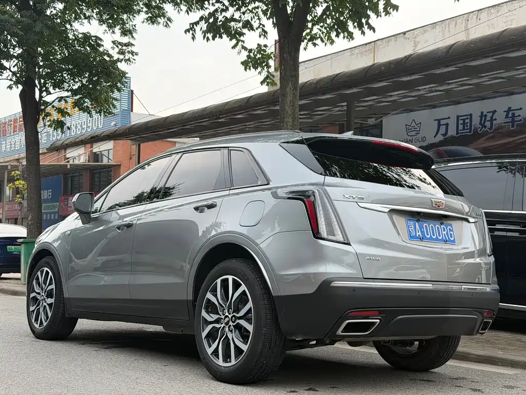 Cadillac XT5 2022 — фото 4