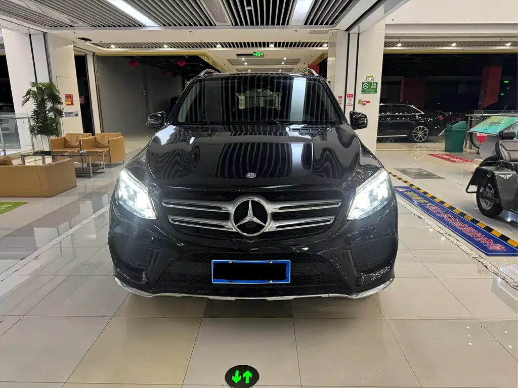 Mercedes-Benz GLE 2016