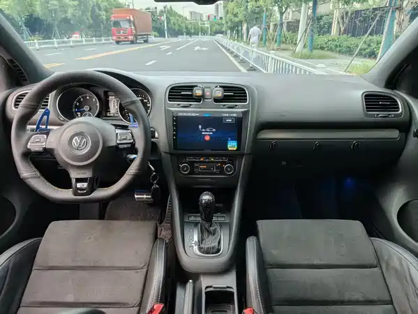Volkswagen Golf 2014