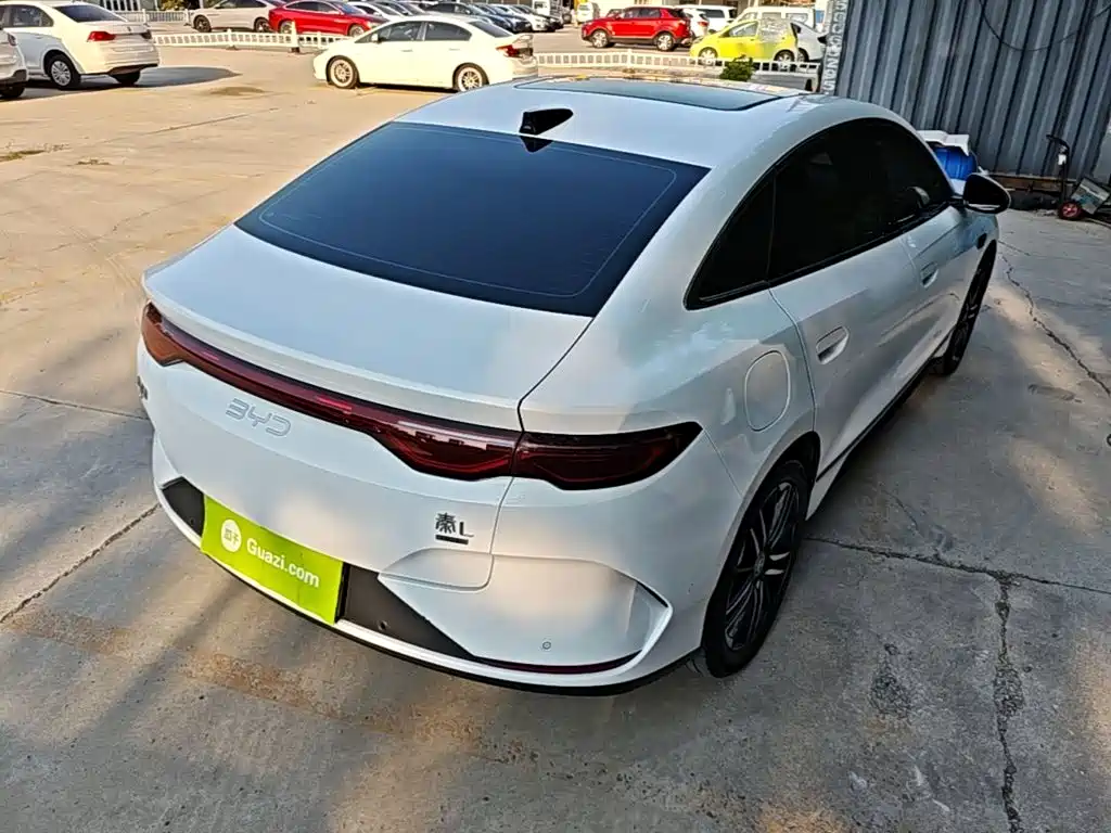 BYD Qin L 2025 — фото 7