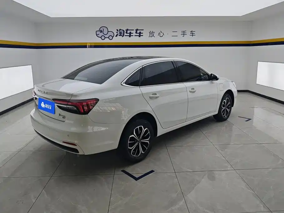Roewe MAX 2026