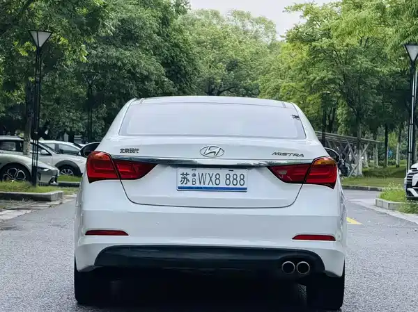 Hyundai Mistra 2015