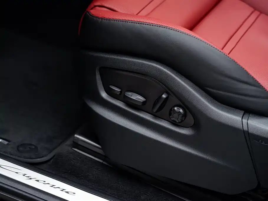 Porsche Cayenne 2025 — фото 19