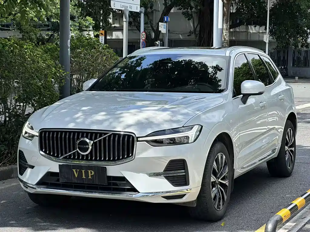 Volvo XC60 2024