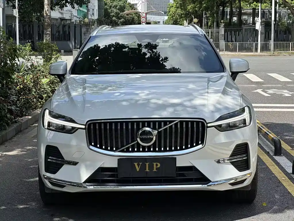 Volvo XC60 2024
