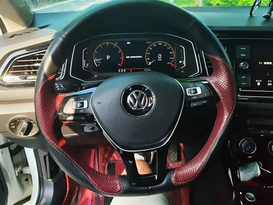 Volkswagen T-Roc 2020 — фото 15