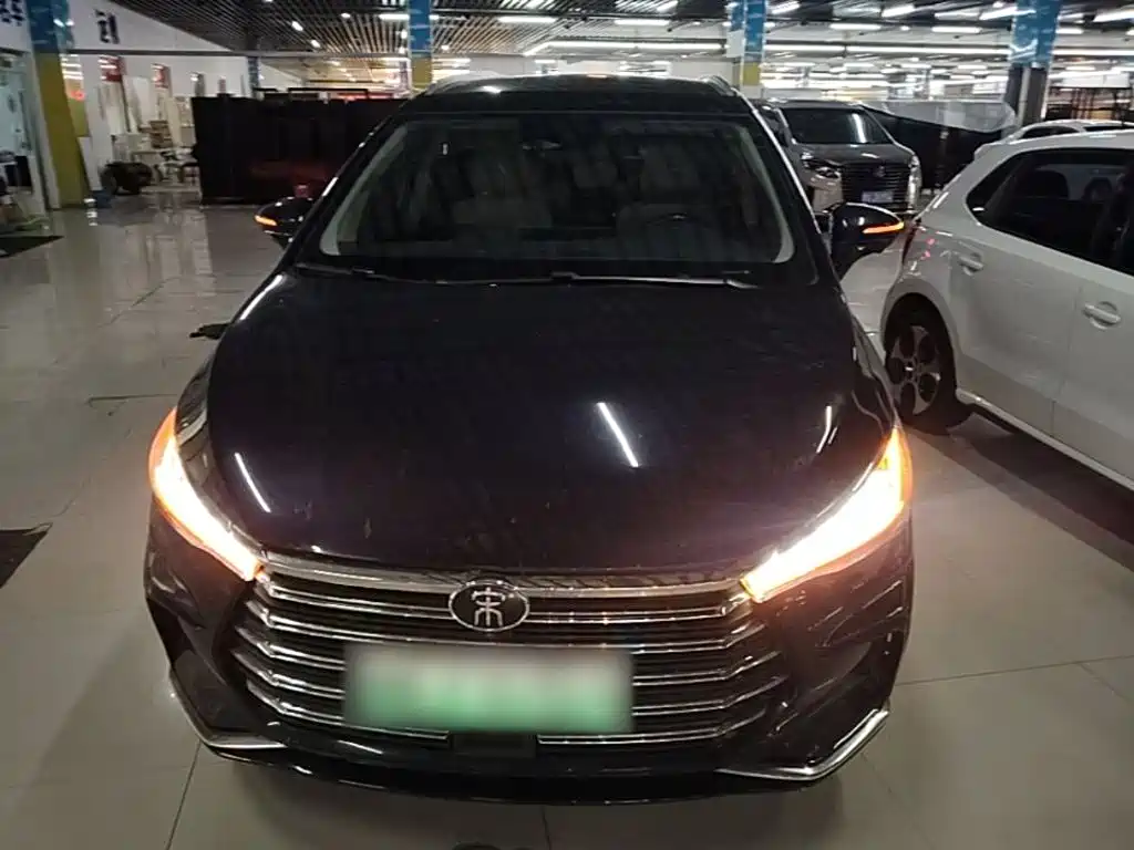 BYD MAX New Energy 2022 — фото 3
