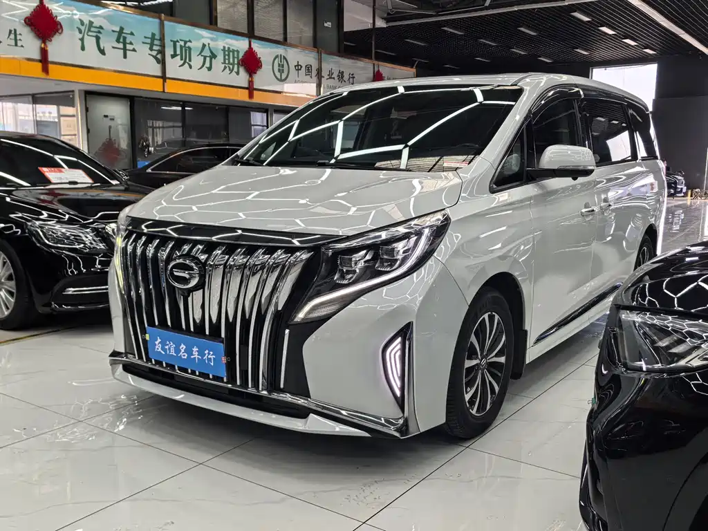 GAC Motor Trumpchi M8 2022 — фото 1