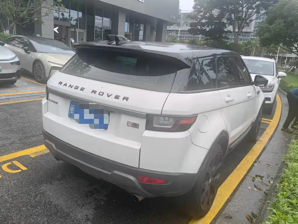 Land Rover Evoque 2017 — фото 6