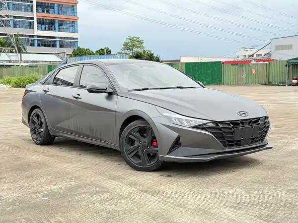Hyundai Elantra 2023