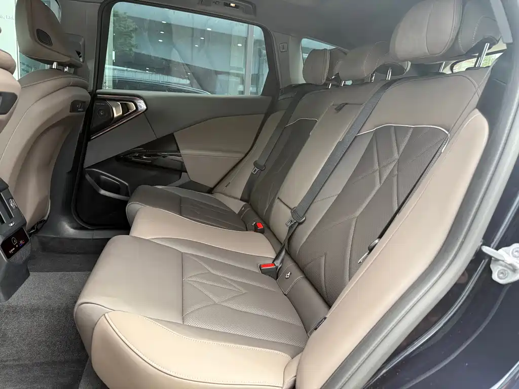 BMW X3 2025 — фото 17
