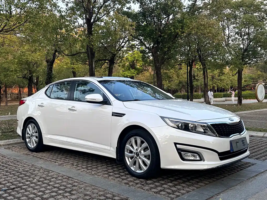 Kia K5 2015 — фото 3