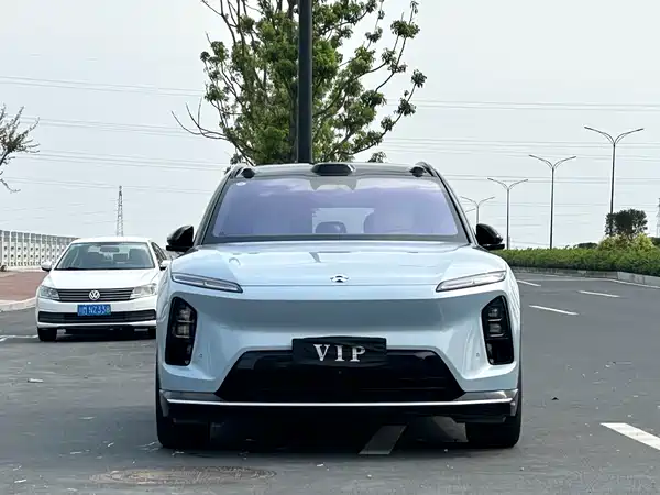 NIO ES6 2025