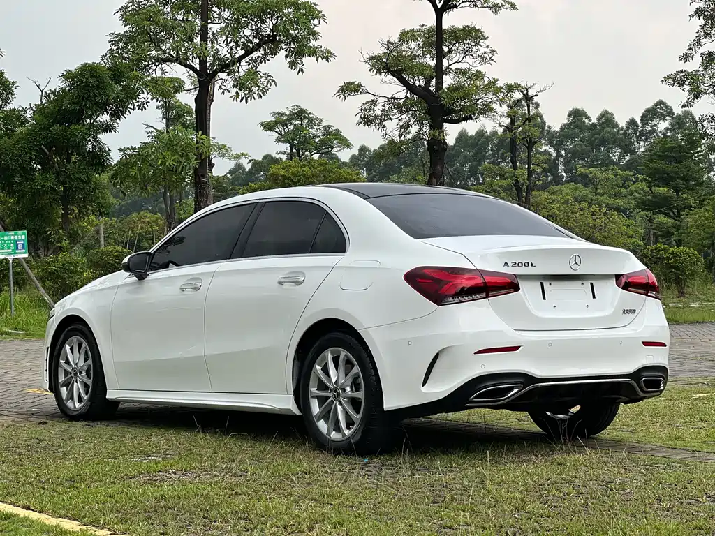 Mercedes-Benz A-Class 2023 — фото 14