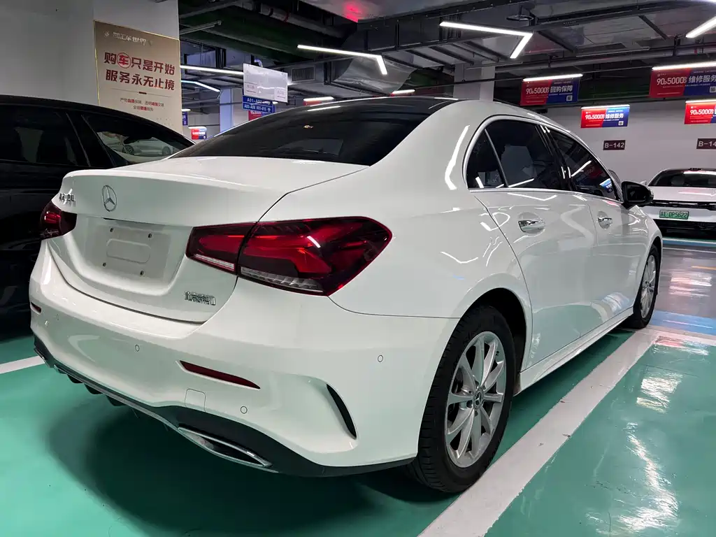 Mercedes-Benz A-Class 2022 — фото 19