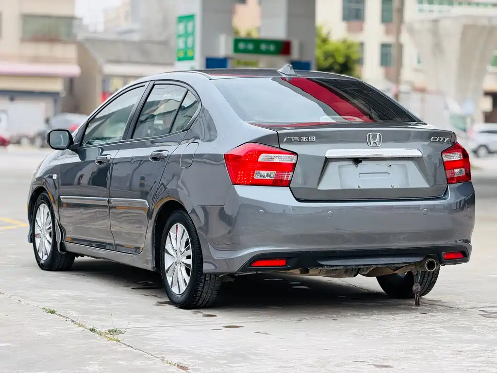 Honda City Classic 2013 — фото 16