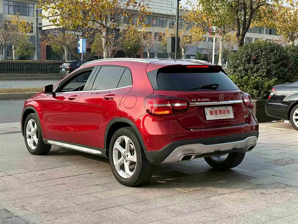Mercedes-Benz GLA 2017 — фото 12