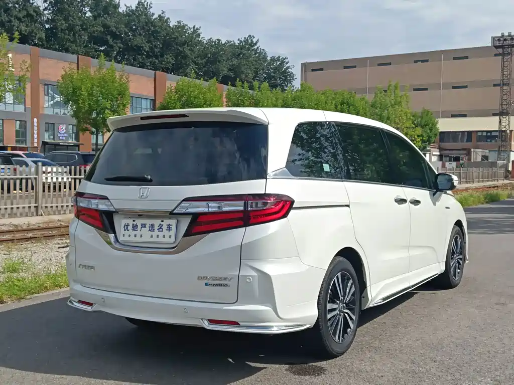 Honda Odyssey 2020 — фото 9