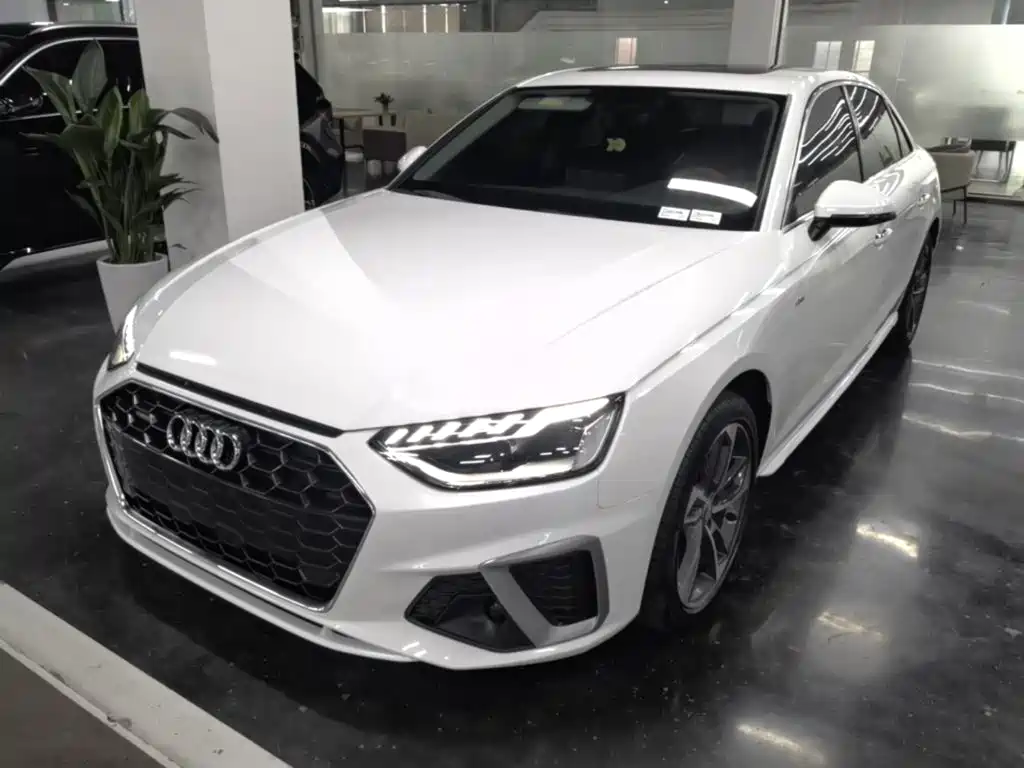 Audi A4L 2021