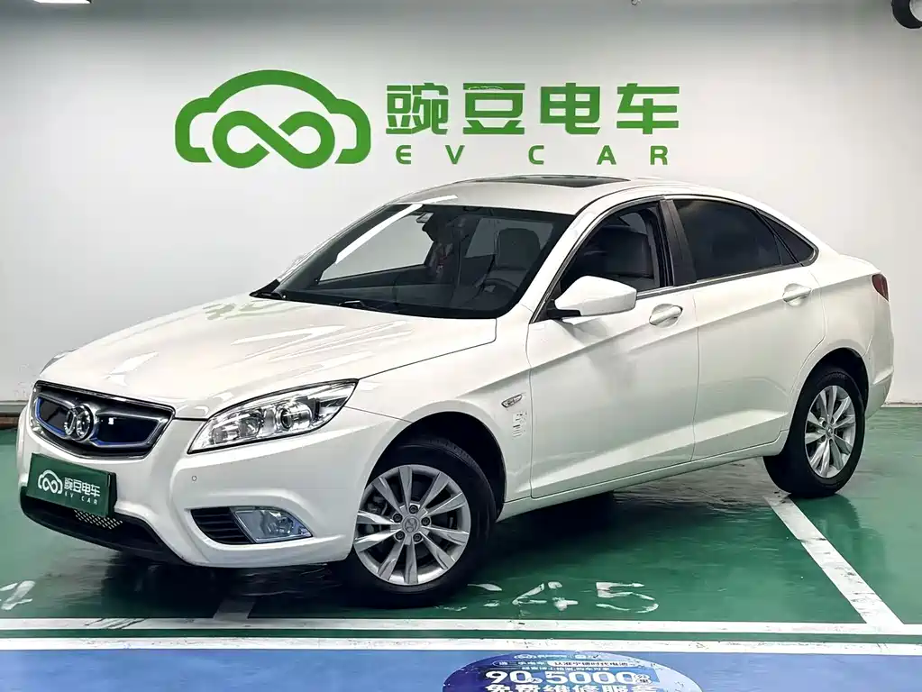 BAIC New Energy EU 2016 — фото 1