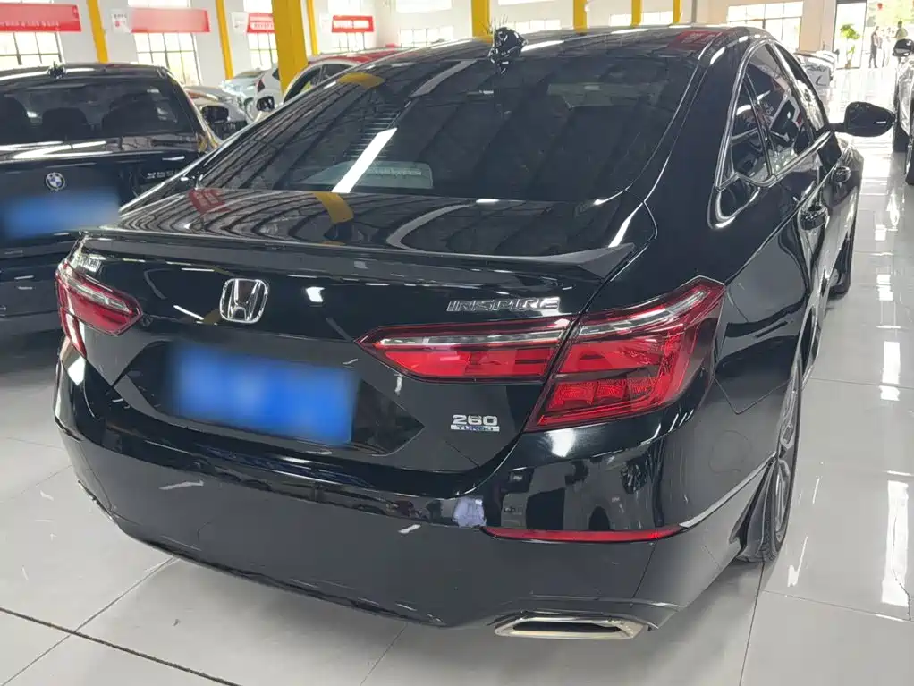 Honda Inspire 2021 — фото 14