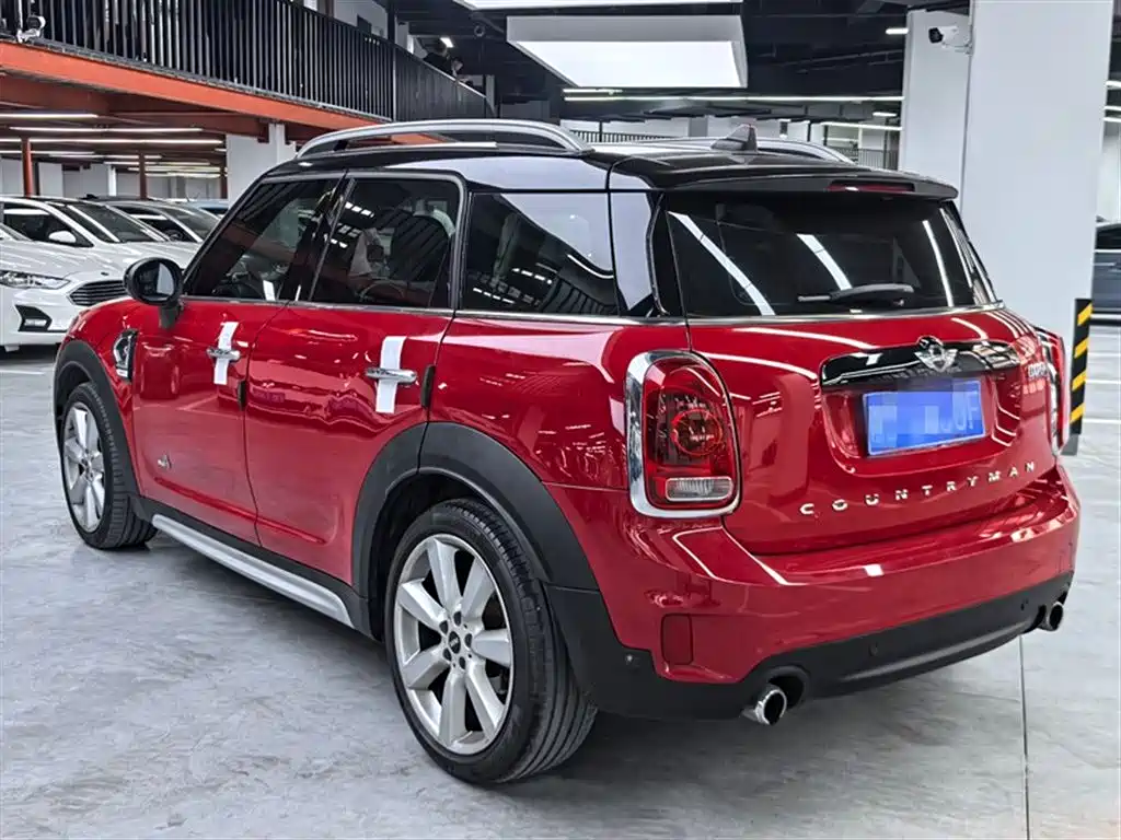 MINI Countryman 2017 — фото 20