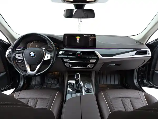 BMW 5 Series 2024