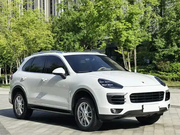 Porsche Cayenne 2015