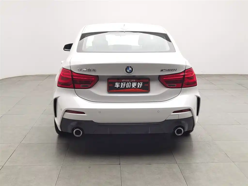 BMW 1 Series 2022