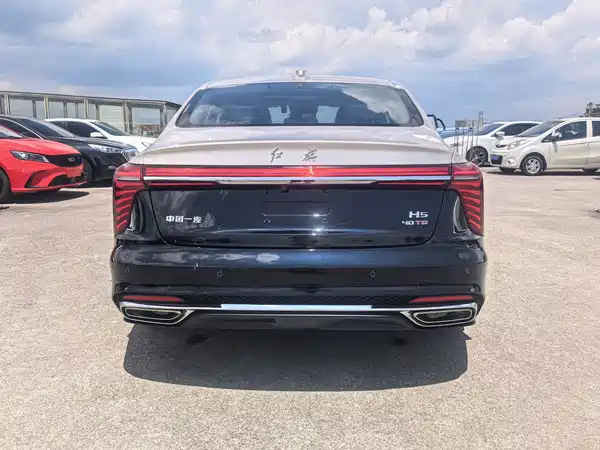 Hongqi H5 2022