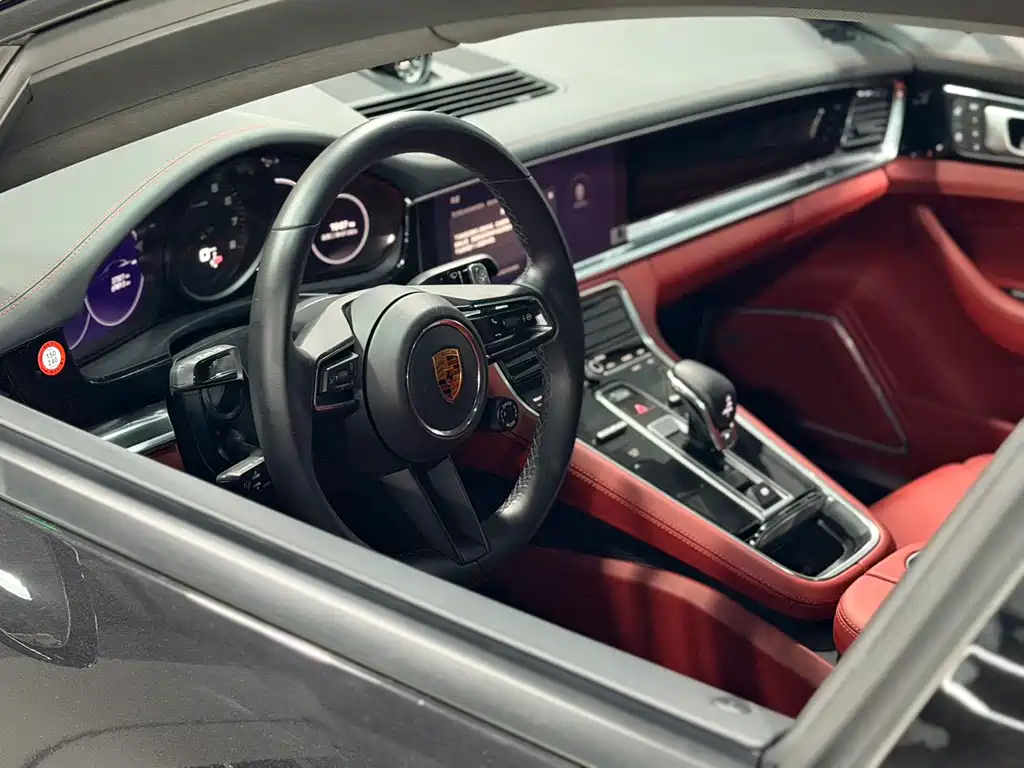 Porsche Panamera 2022 — фото 13