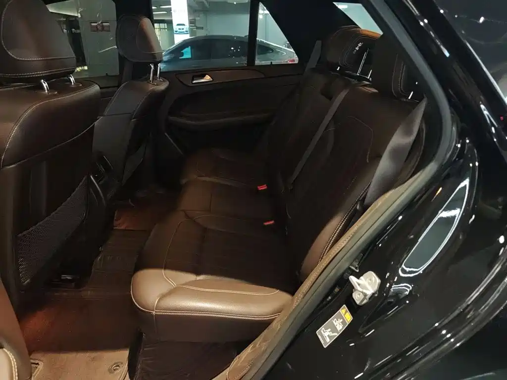 Mercedes-Benz GLE 2018 — фото 13