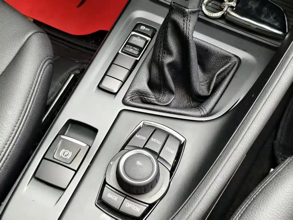 BMW X1 2018 — фото 13