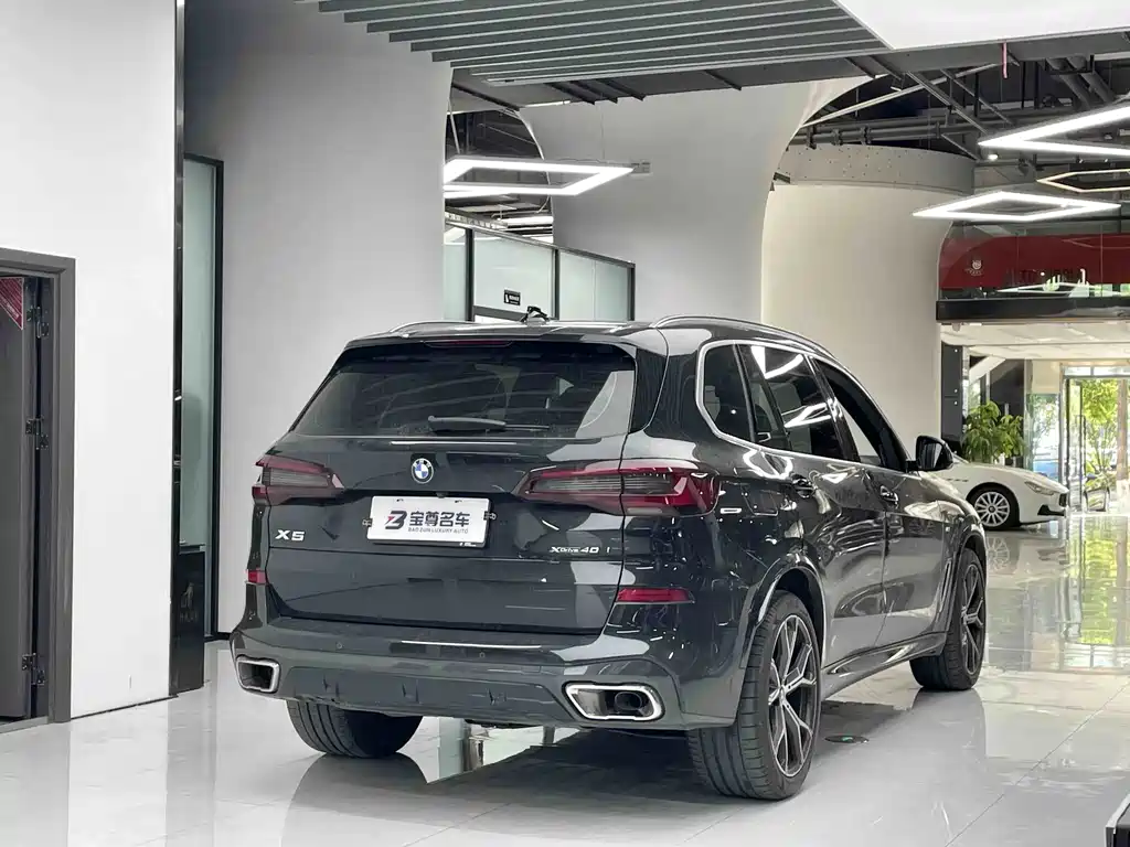 BMW X5 2022 — фото 11