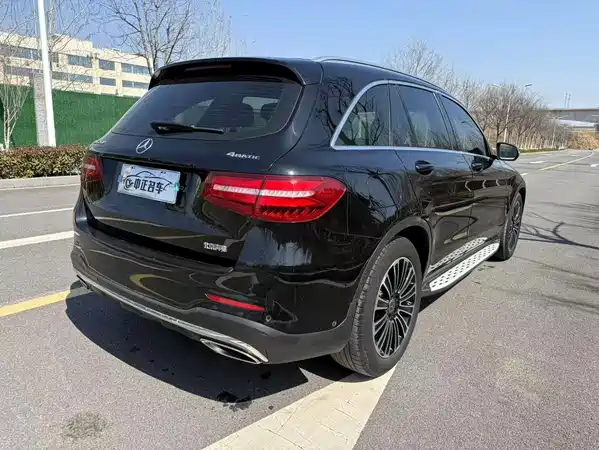 Mercedes-Benz GLC 2018