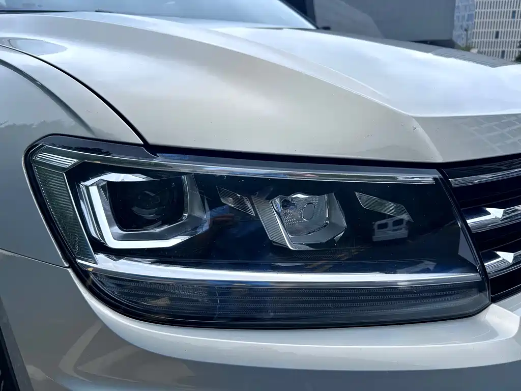 Volkswagen Tiguan L 2019 — фото 21