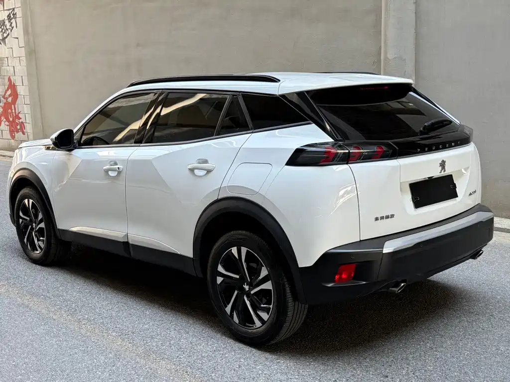 Peugeot 2008 2025