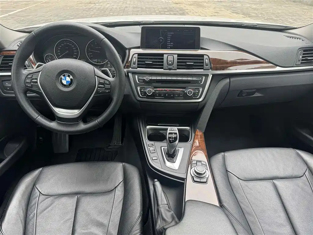 BMW 3 Series 2013 — фото 8