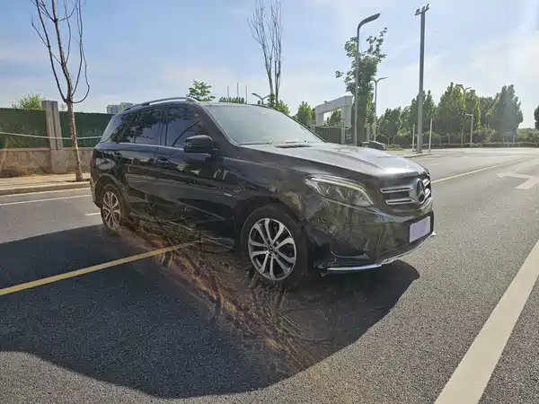 Mercedes-Benz GLE 2018