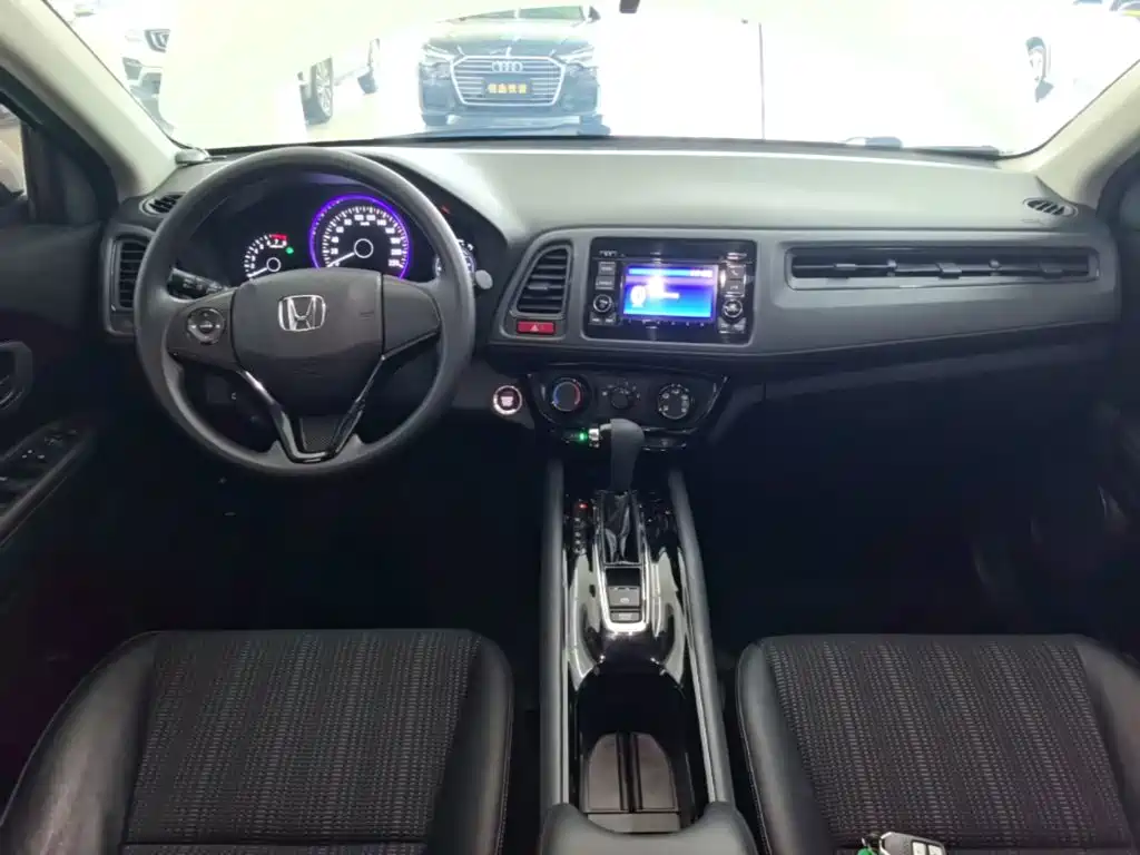 Honda Vezel 2016 — фото 10