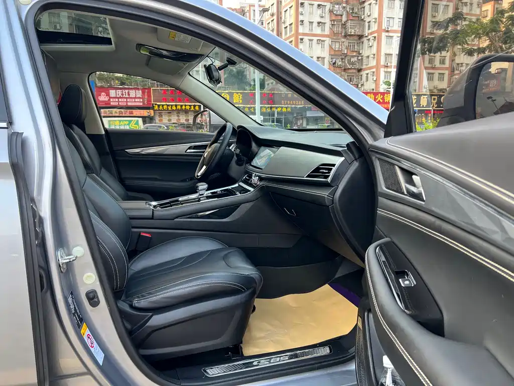 Changan CS85 COUPE 2020 — фото 14