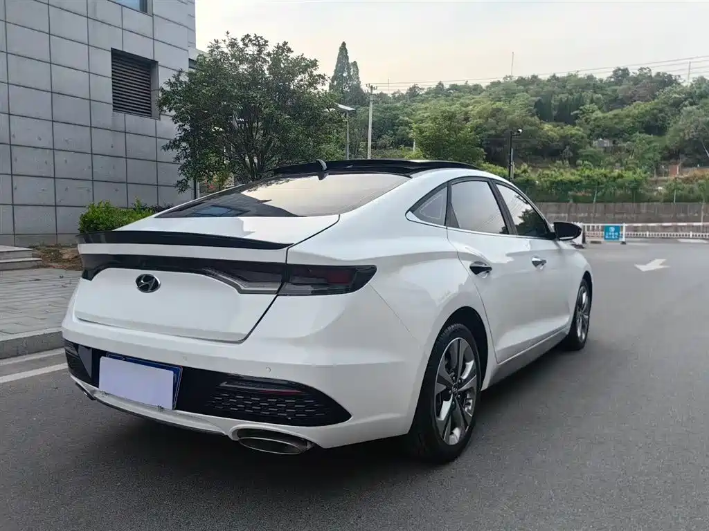 Hyundai Fista 2020 — фото 9